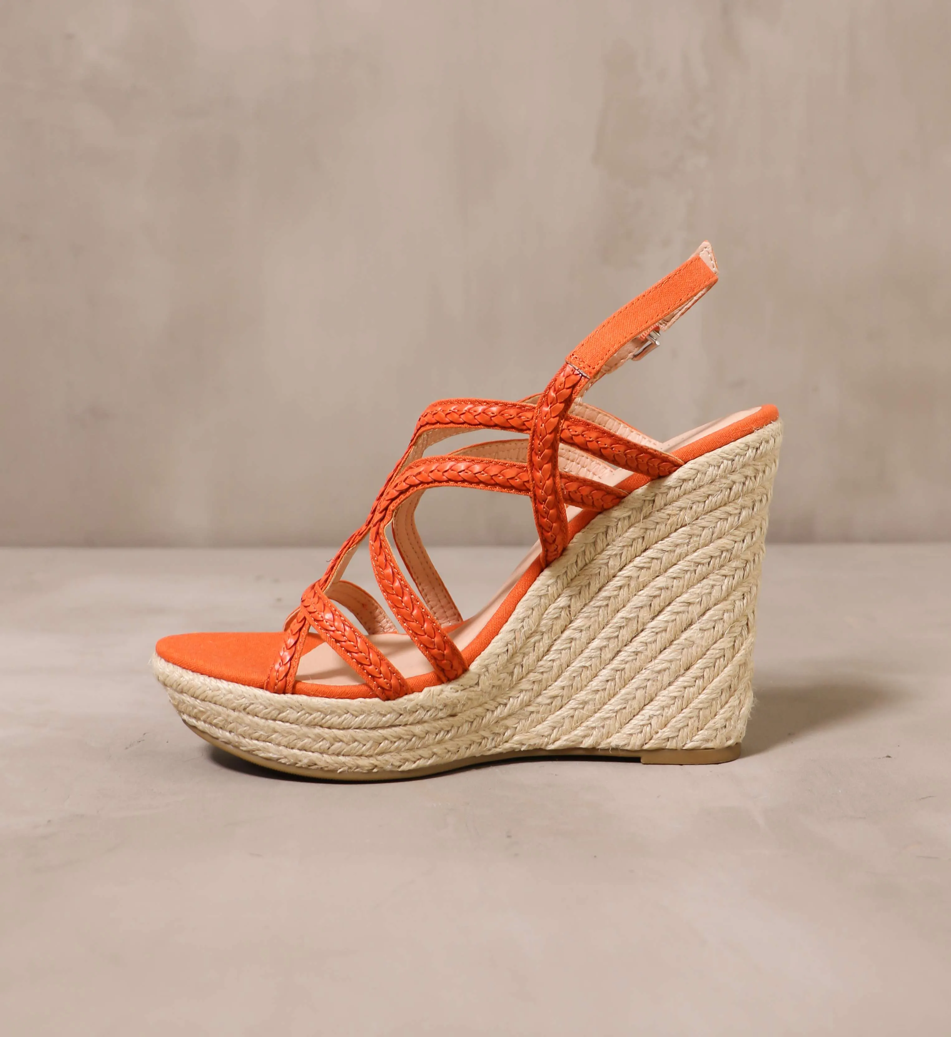 BRAID FOR WALKING WEDGE