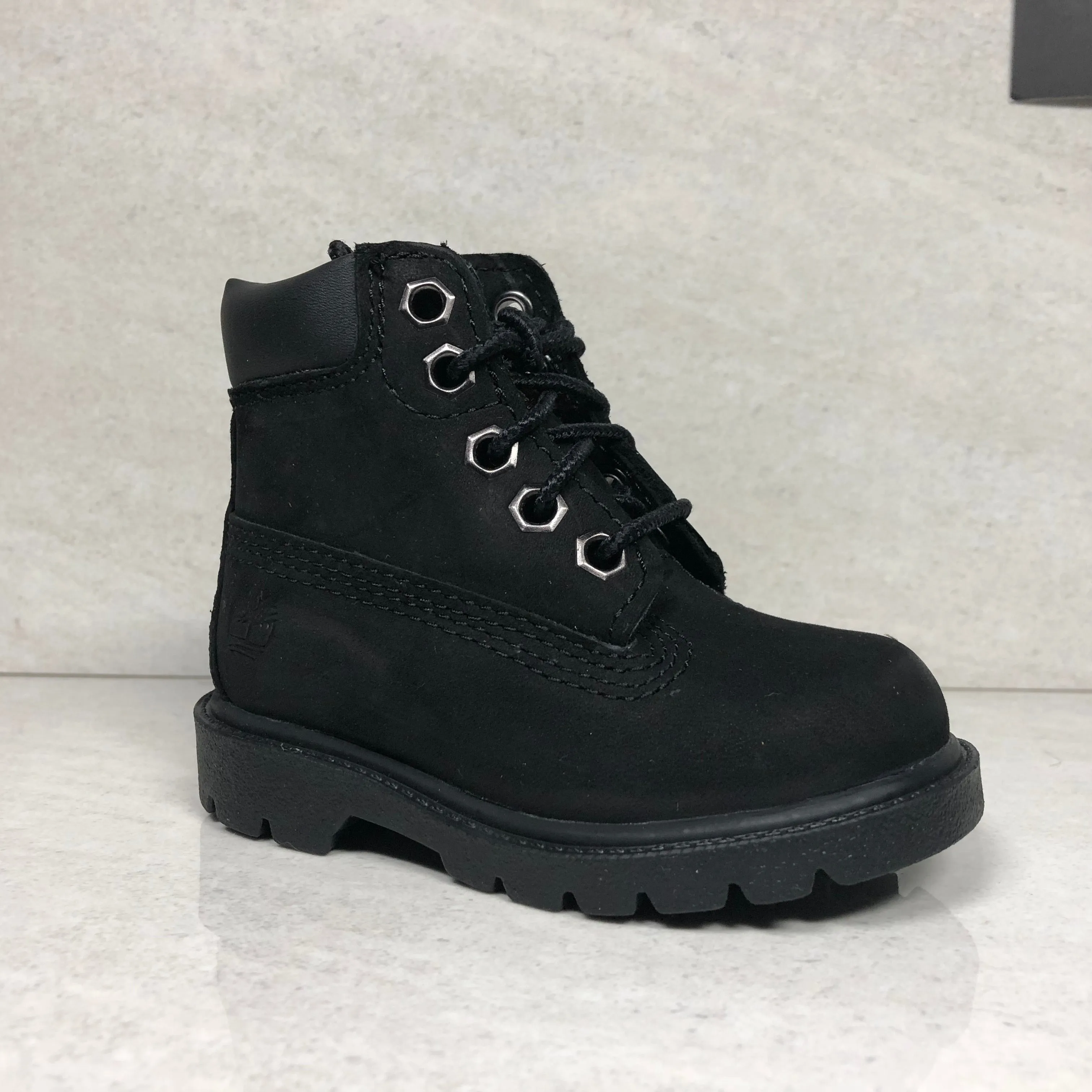 DS Toddler Timberland Classic 6Inch Boot Size 5 Black TB010810