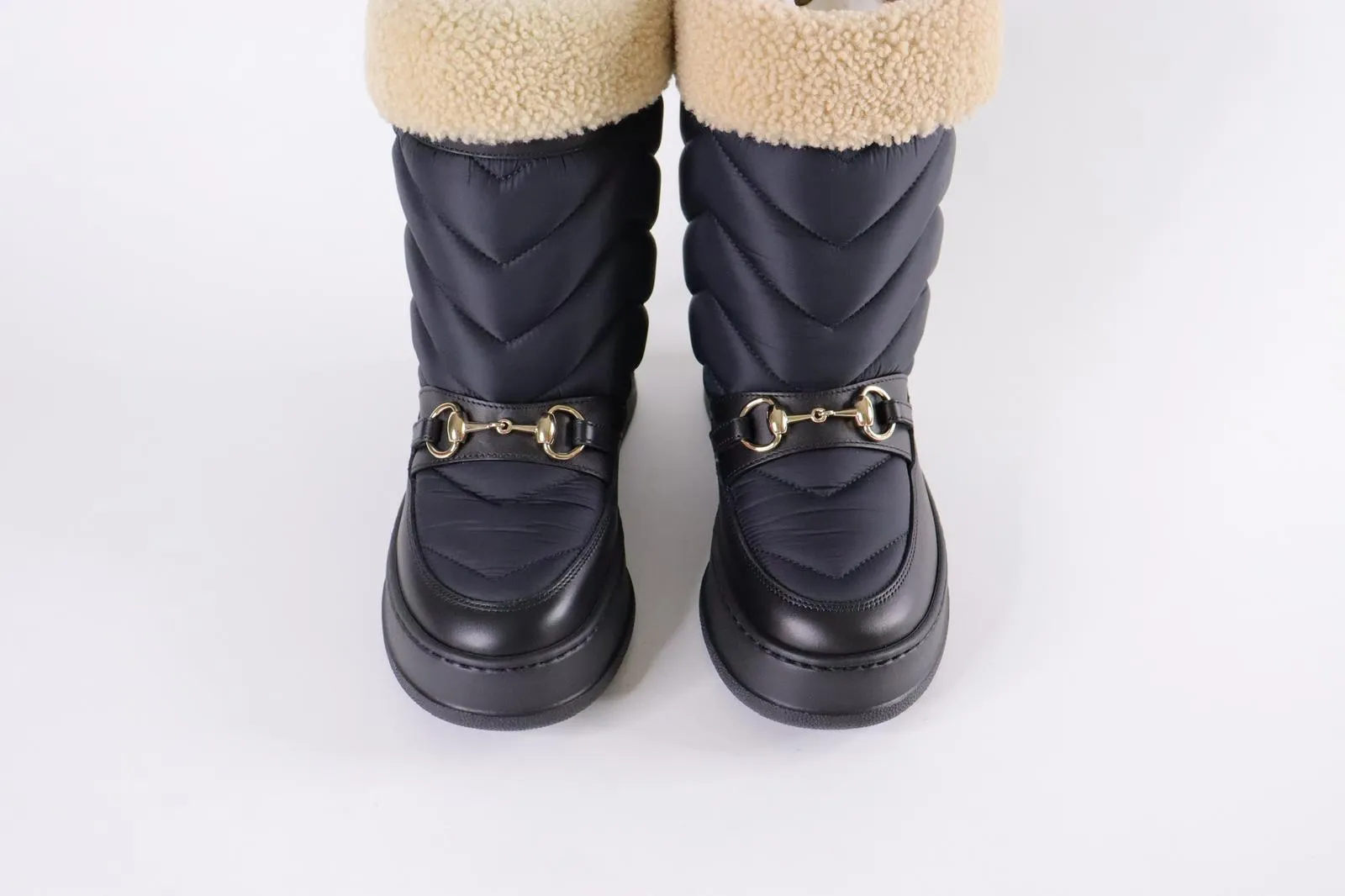 GUCCI Quebec Calfskin Wool Chevron Quilted Horsebit Snow Boots