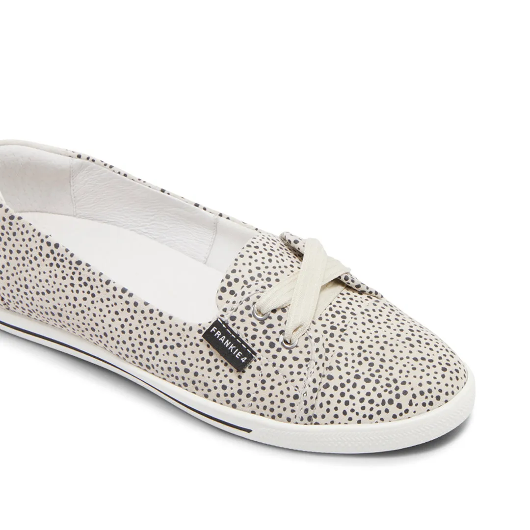 Hannah III Leopard Spot