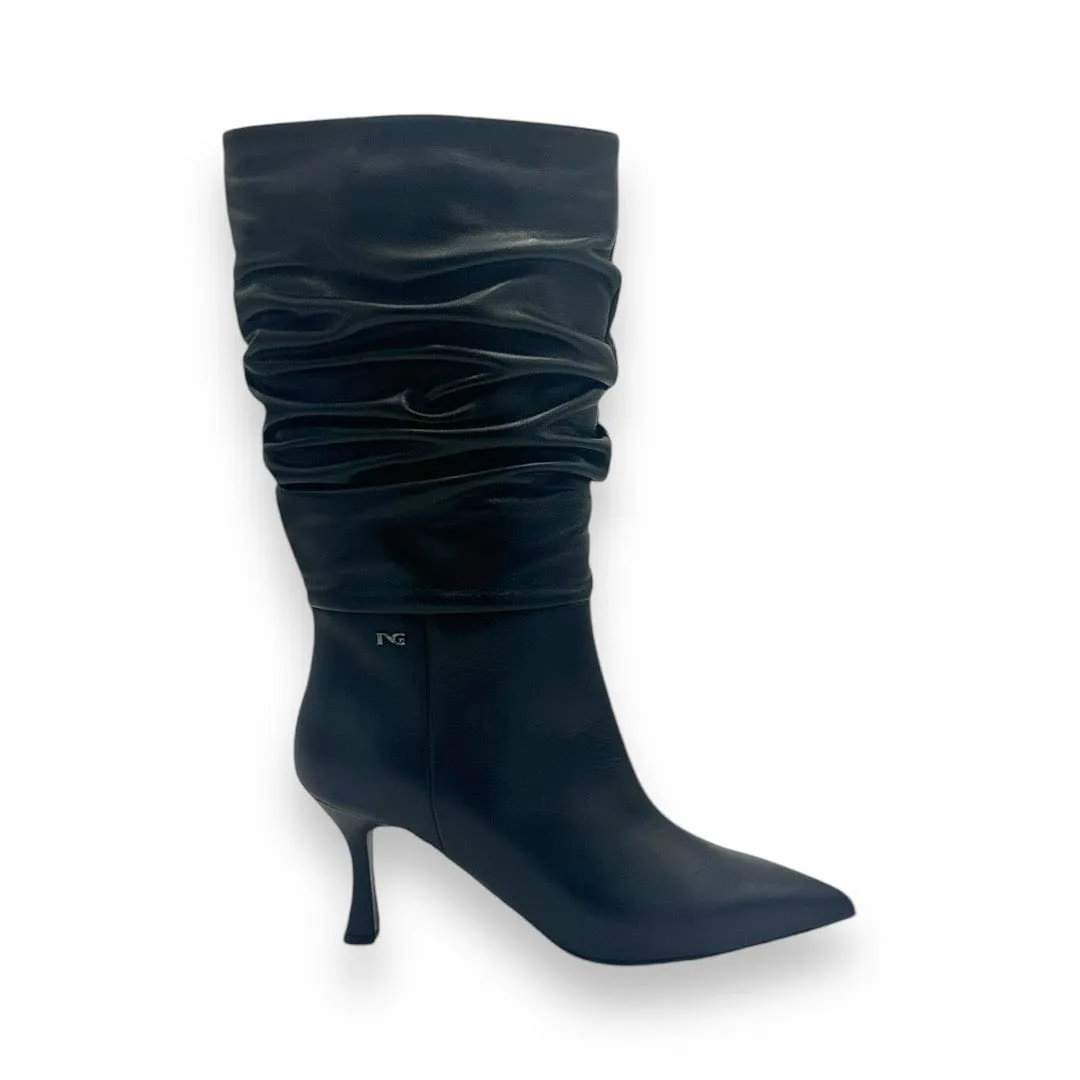 Lola-Black