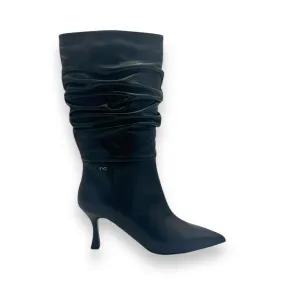 Lola-Black