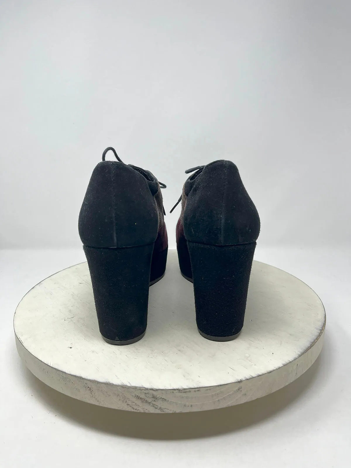 Melin Size 10 (41) Black & Burgundy Block Color Shooties NWOB