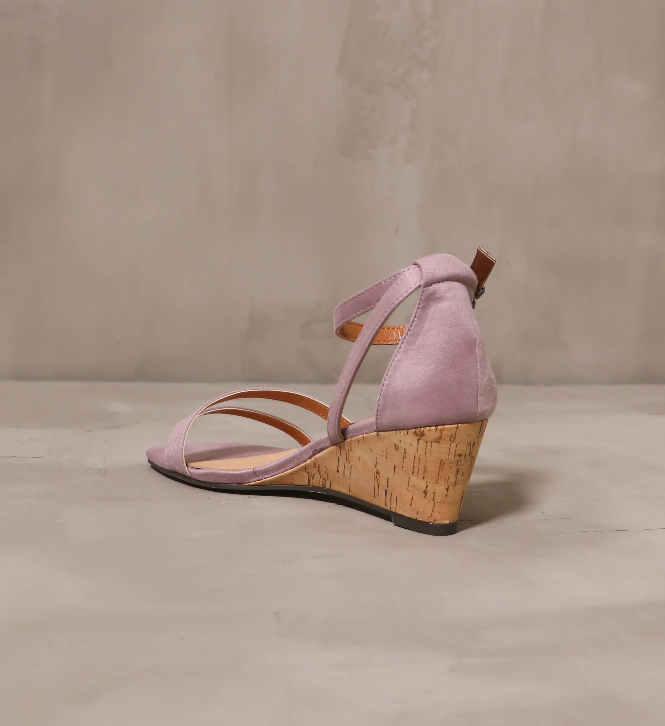 YURI WEDGE
